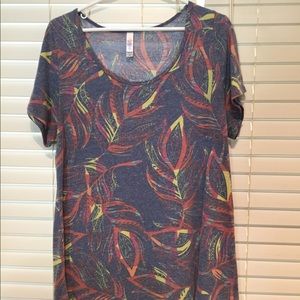 LuLaRoe 2xl Classic T
